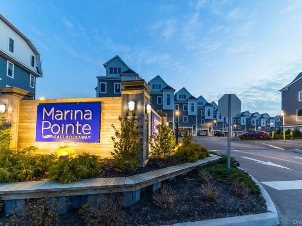 631 Marina Pointe Drive , Unit 631, East Rockaway, NY 11518