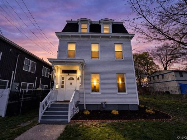 34 Smith Street, Poughkeepsie, NY 12601