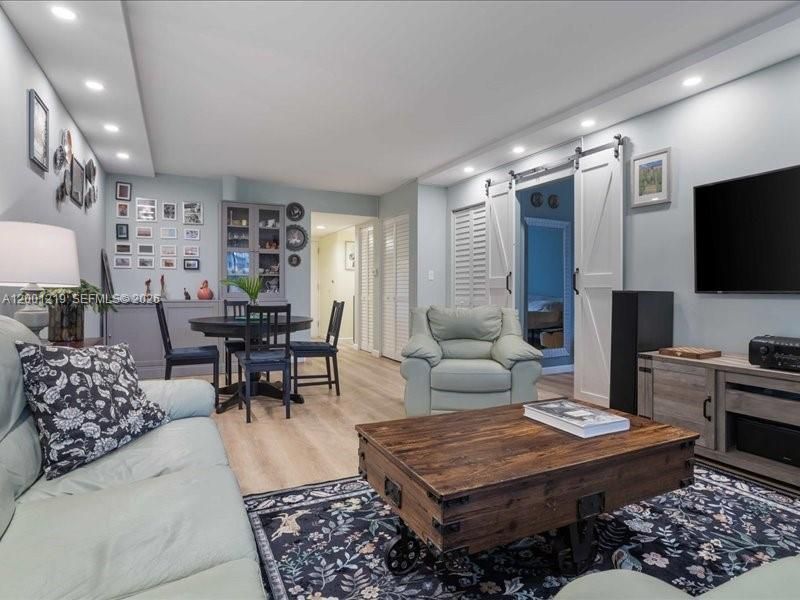 6193 Rock Island Rd, Unit 105, Tamarac, FL 33319 Photo