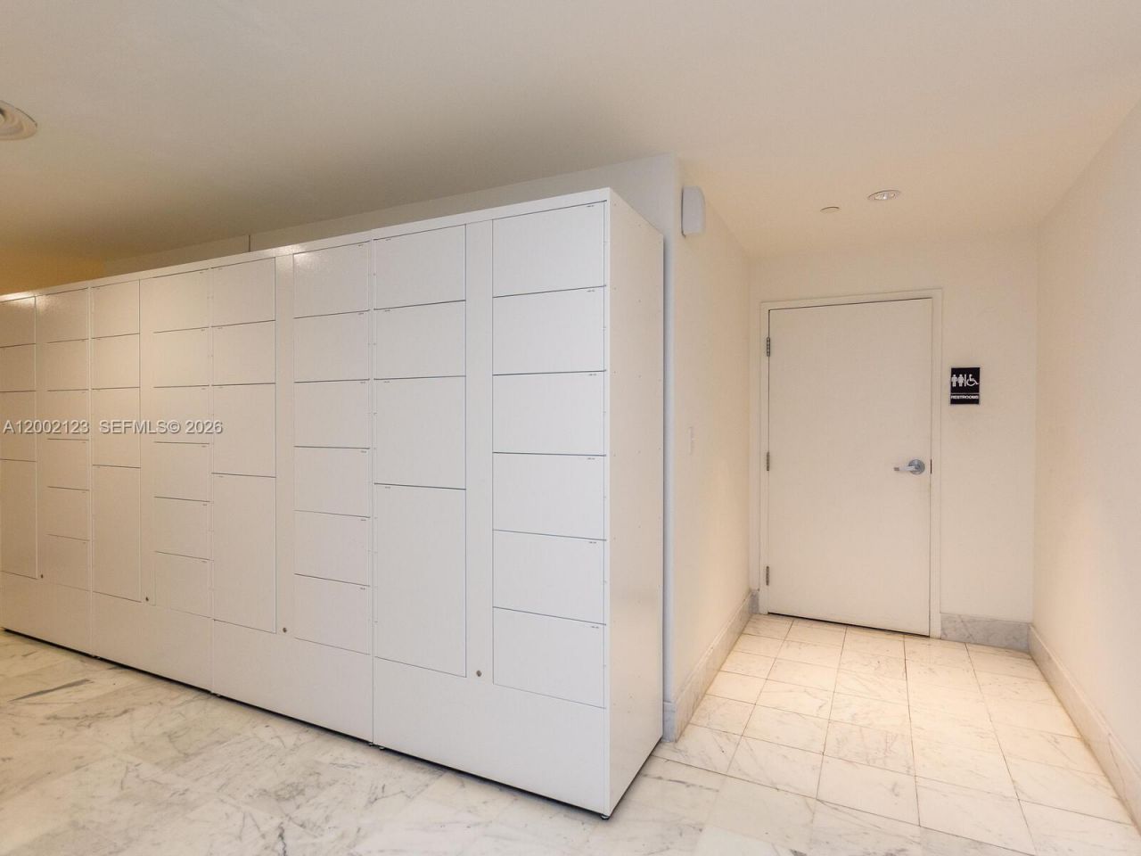 1000 E West Ave, Unit 1432, Miami Beach, FL 33139 Photo