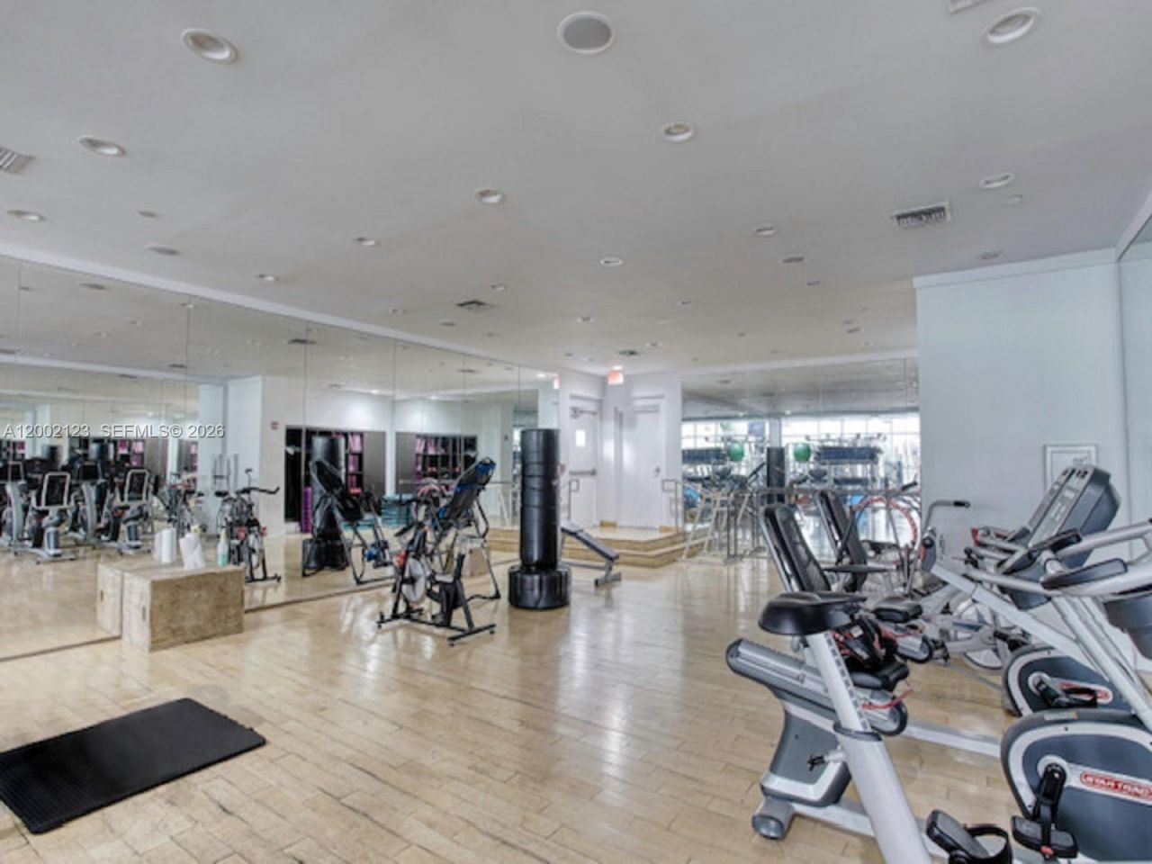 1000 E West Ave, Unit 1432, Miami Beach, FL 33139 Photo