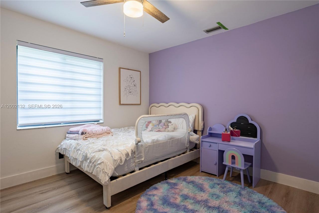 1030 NW 95th Ter, Plantation, FL 33322 Photo