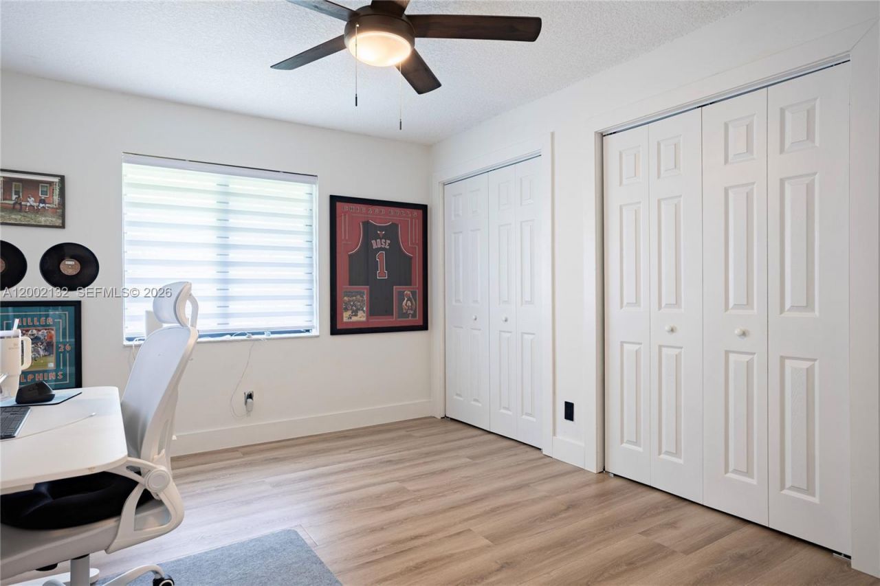 1030 NW 95th Ter, Plantation, FL 33322 Photo