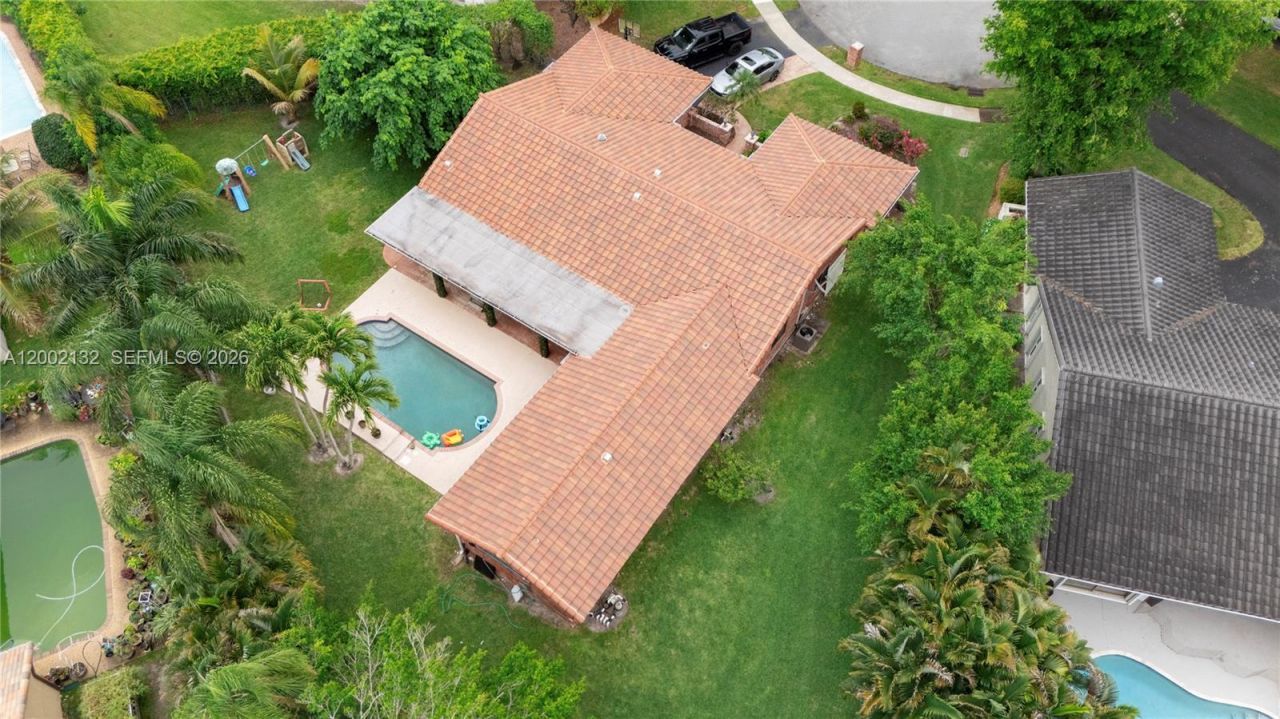 1030 NW 95th Ter, Plantation, FL 33322 Photo