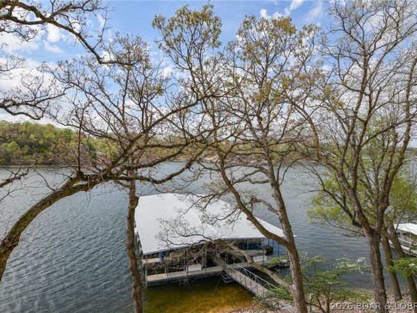 98 Jonathan Drive, Unit 3B, Lake Ozark, MO 65049