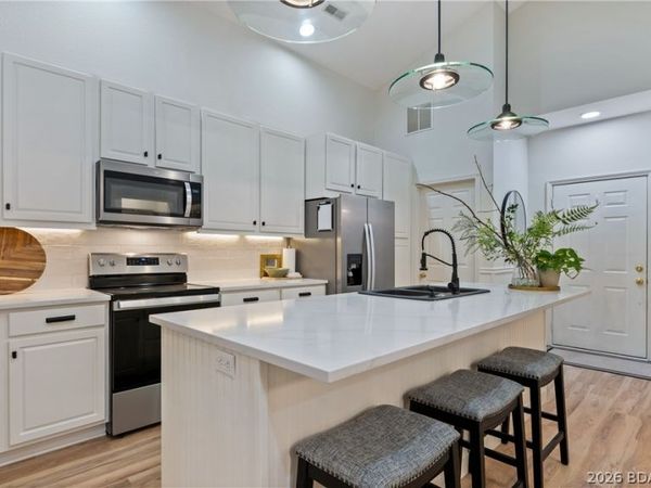 306 Green Trails Court, Camdenton, MO 65020