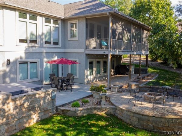 88 Eastwood Court , Sunrise Beach, MO 65079