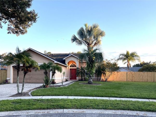 151 BLUEBROOK COURT , OVIEDO, FL 32766