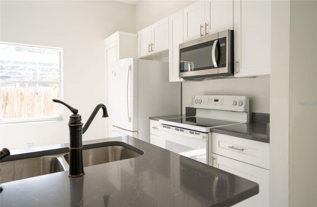 151 Bluebrook Court, Oviedo, FL 32766 Photo