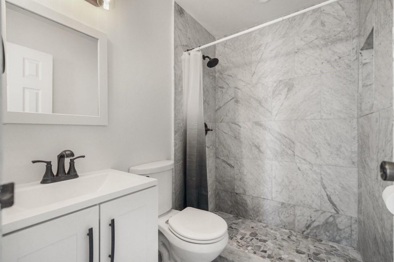 2770 Curry Ford Road , Unit A, Orlando, FL 32806 Photo