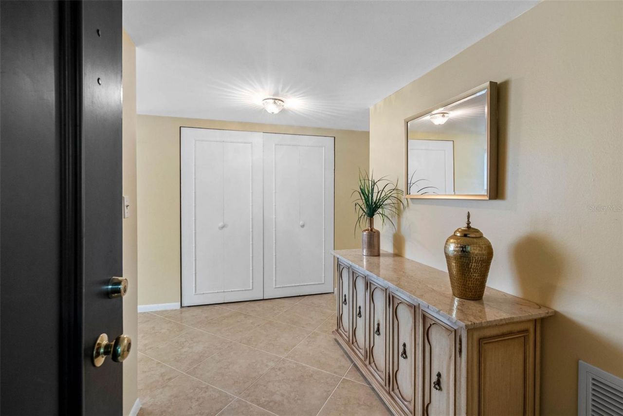 100 Oakmont Lane, Unit 203, Belleair, FL 33756 Photo