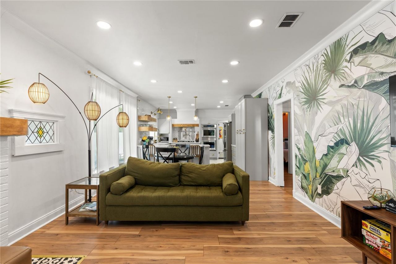 324 W Haya Street, Tampa, FL 33603 Photo