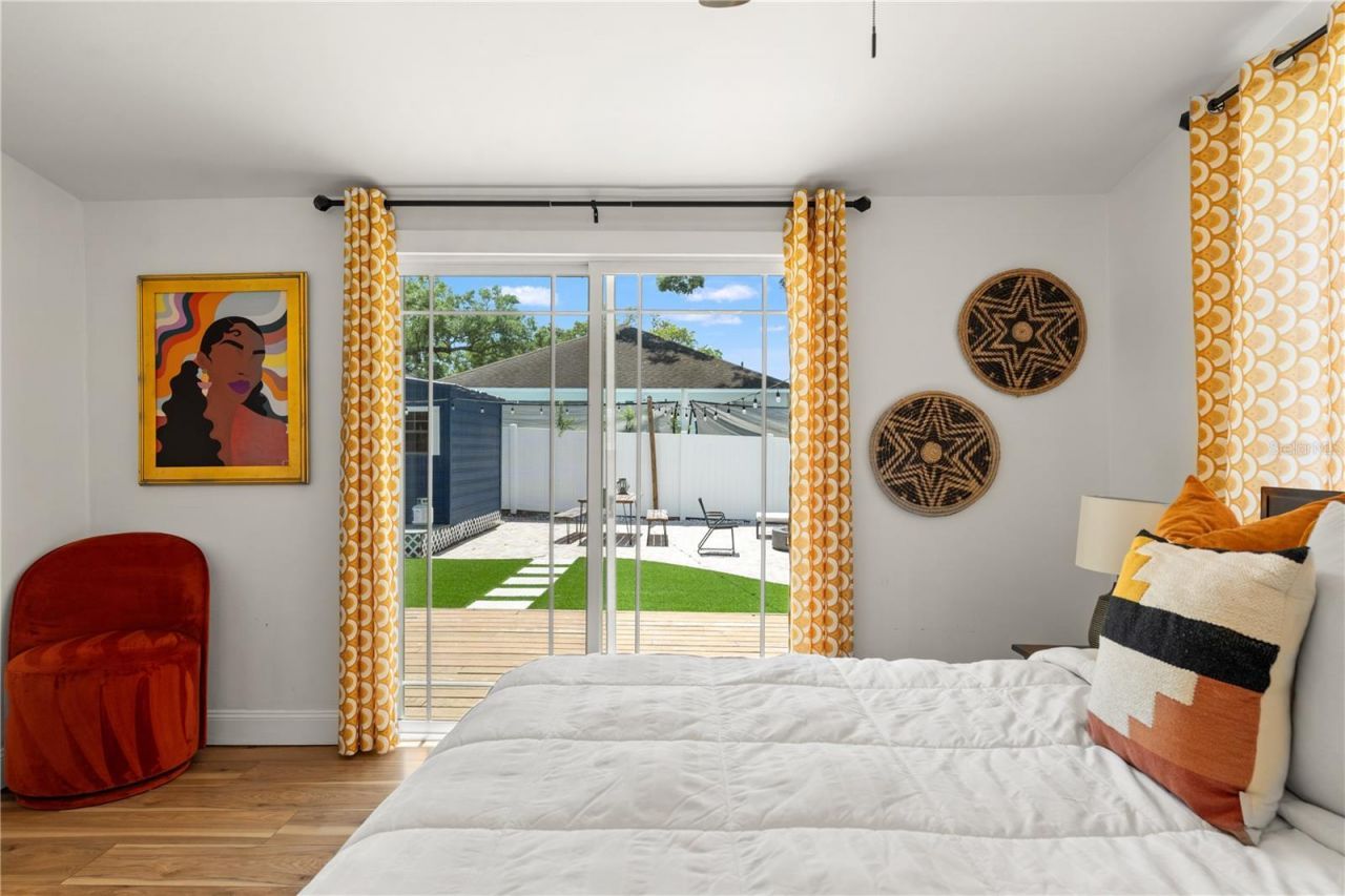 324 W Haya Street, Tampa, FL 33603 Photo