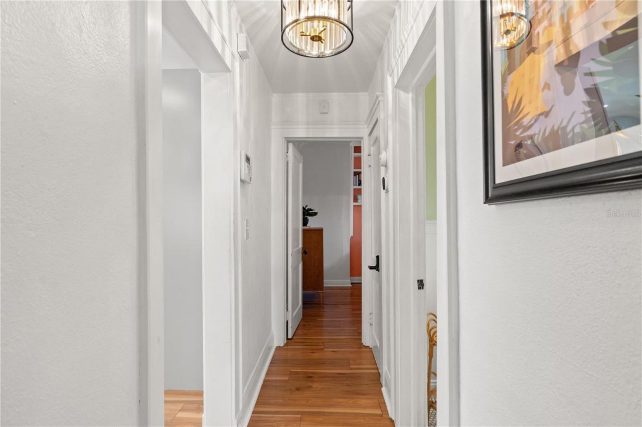 324 W Haya Street, Tampa, FL 33603 Photo