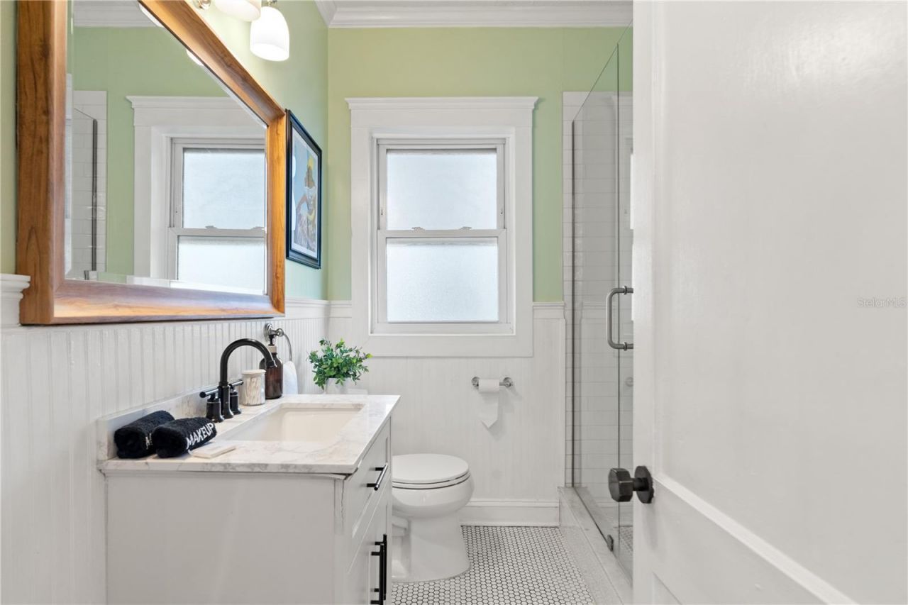 324 W Haya Street, Tampa, FL 33603 Photo