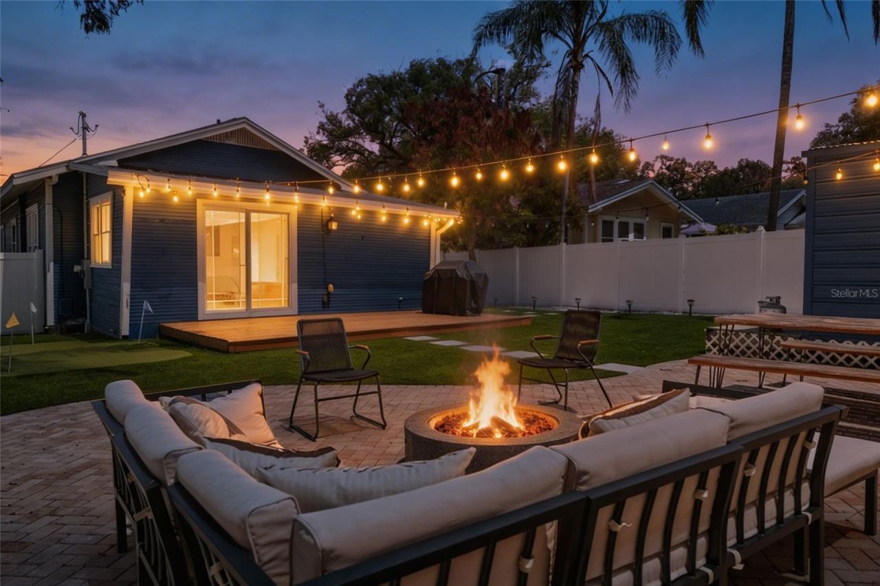 324 W Haya Street, Tampa, FL 33603 Photo