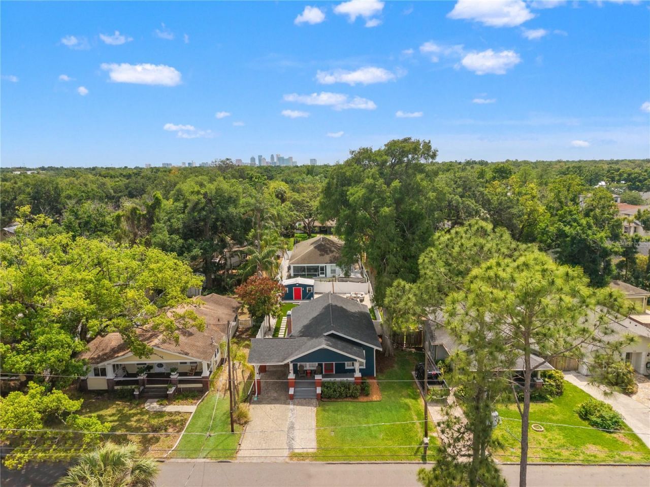 324 W Haya Street, Tampa, FL 33603 Photo