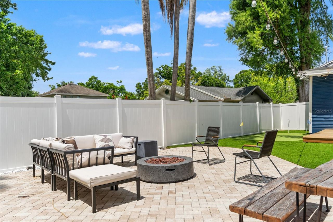 324 W Haya Street, Tampa, FL 33603 Photo