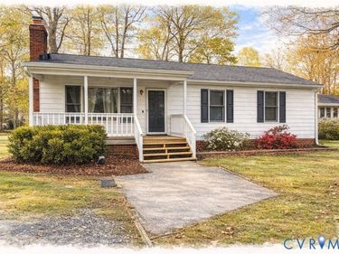 103 Five Oaks Lane, Ashland, VA 23005