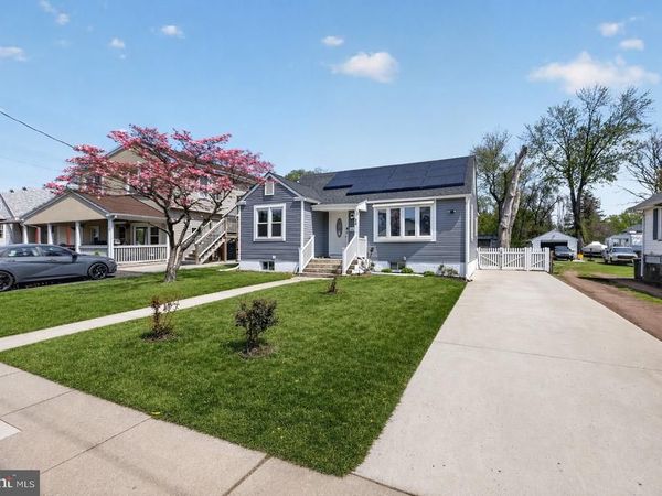 24 ALDEN AVENUE, DELRAN, NJ 08075