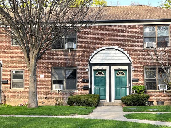 19649 69th Avenue , Unit 2, Fresh Meadows, NY 11365