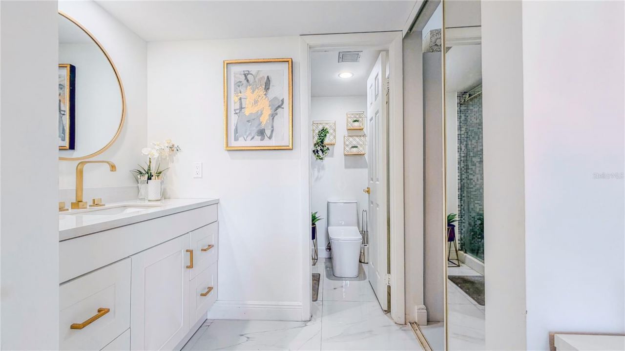 3635 Whitehall Drive, Unit 401, West Palm Beach, FL 33401 Photo