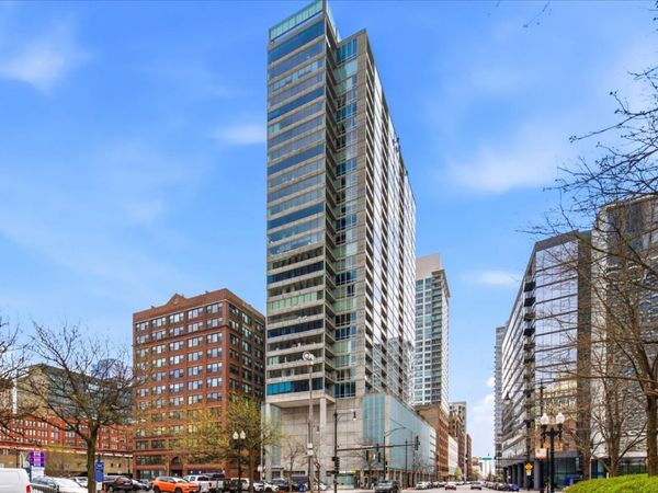 611 S Wells Street, Unit 1110, Chicago, IL 60607