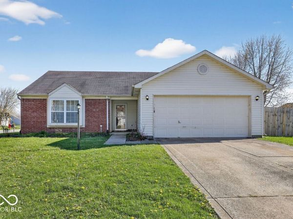 6415 Angel Falls Drive, Noblesville, IN 46062