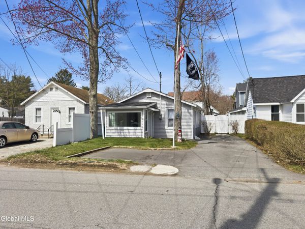 43 Virginia Avenue, Albany, NY 12205