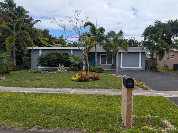 8691 NW 28th Place, Sunrise, FL 33322