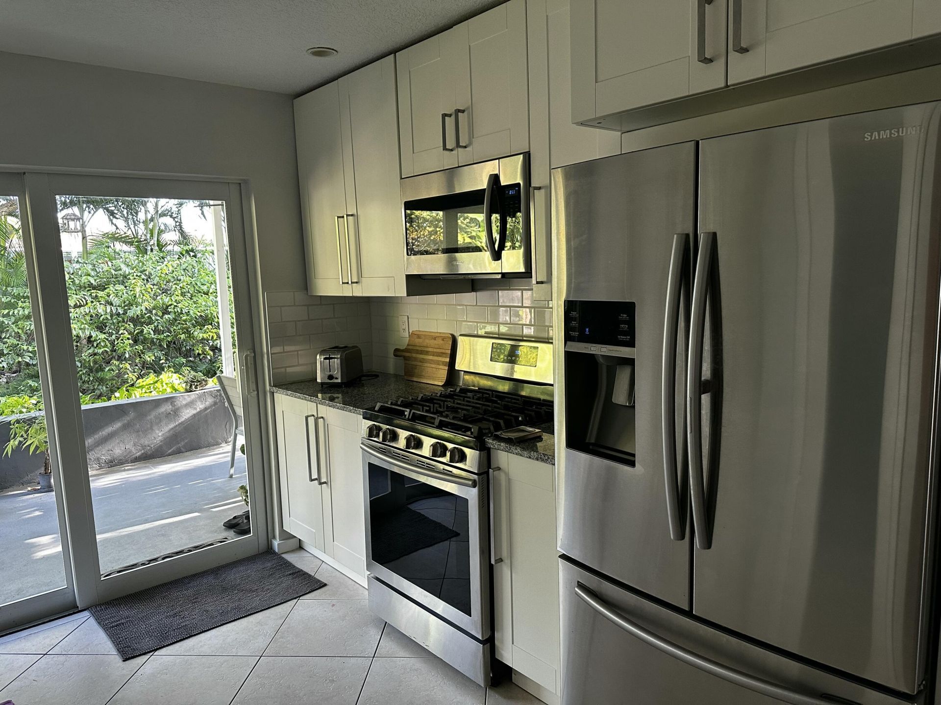 8691 NW 28th Place, Sunrise, FL 33322 Photo