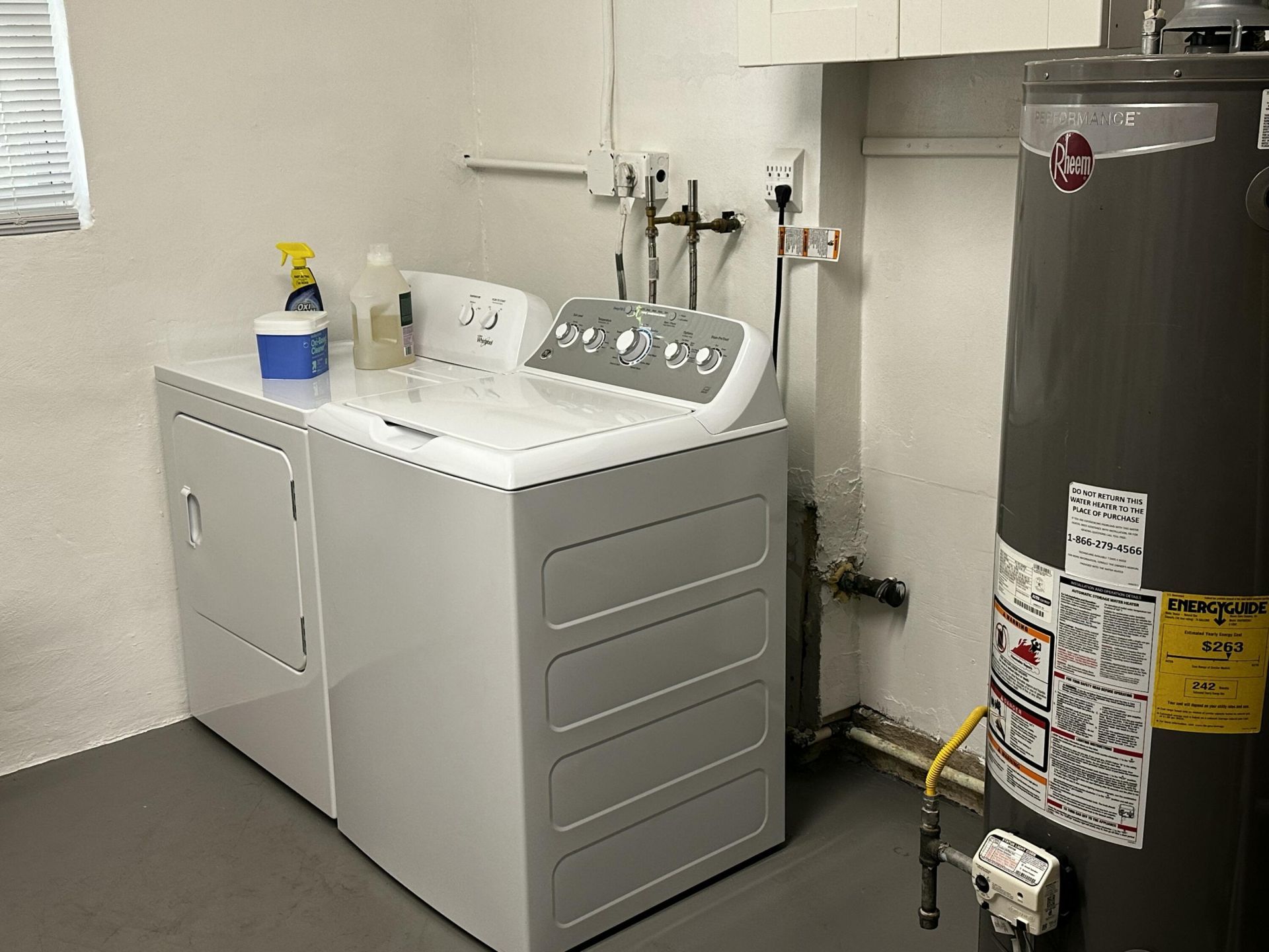 8691 NW 28th Place, Sunrise, FL 33322 Photo