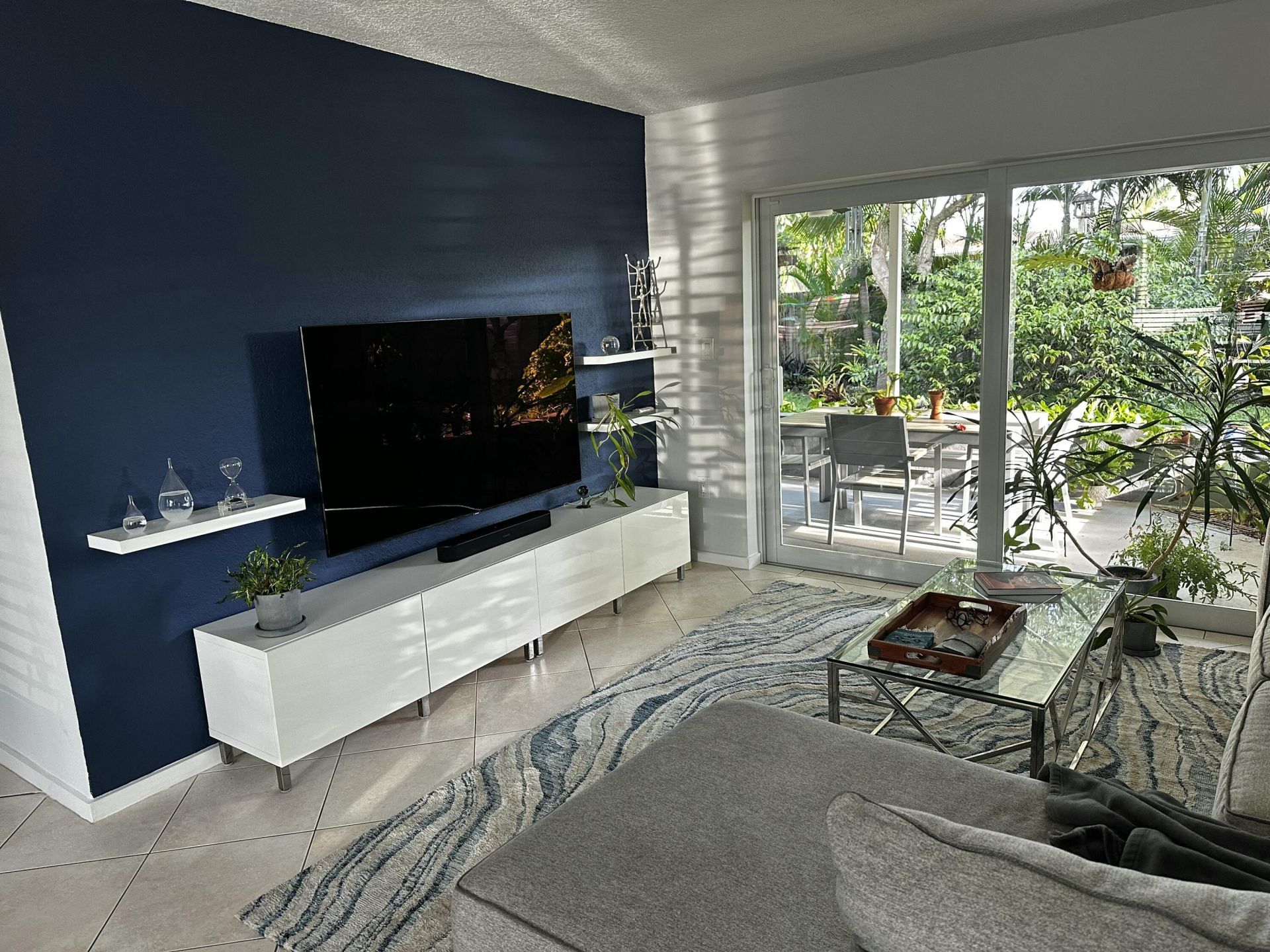 8691 NW 28th Place, Sunrise, FL 33322 Photo