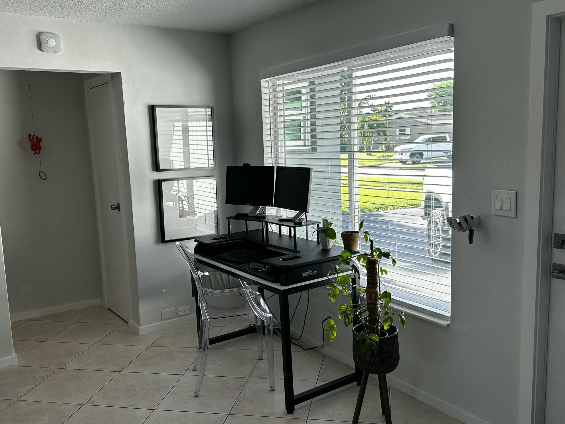 8691 NW 28th Place, Sunrise, FL 33322 Photo