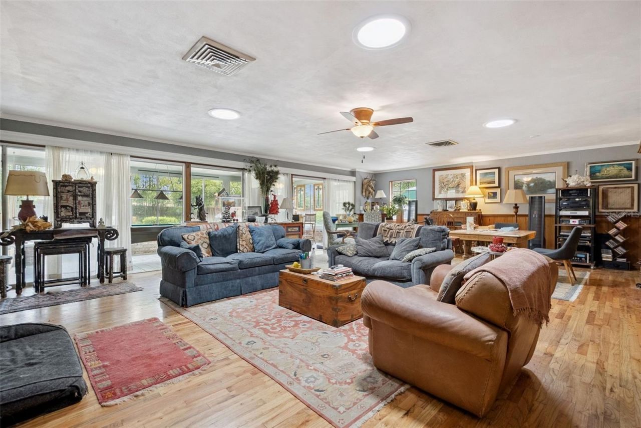 295 Frances Circle, Altamonte Springs, FL 32701 Photo