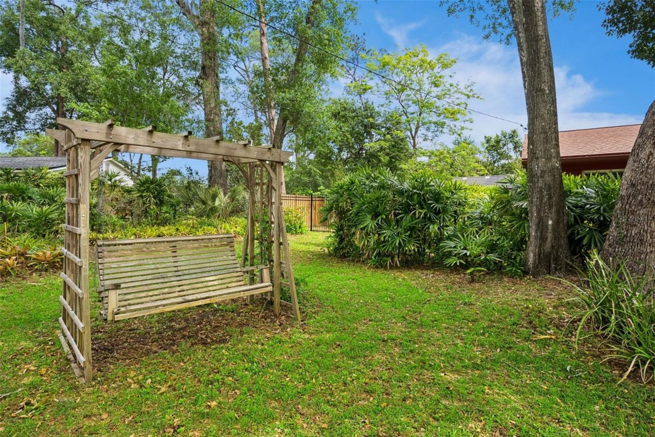 295 Frances Circle , Altamonte Springs, FL 32701 Photo