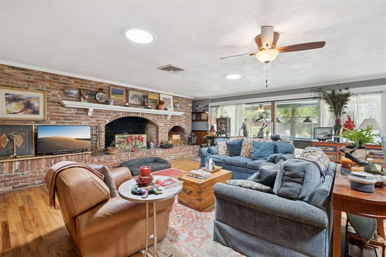 295 Frances Circle, Altamonte Springs, FL 32701 Photo