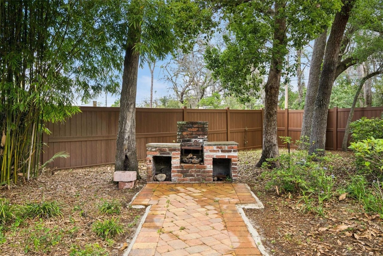 295 Frances Circle, Altamonte Springs, FL 32701 Photo