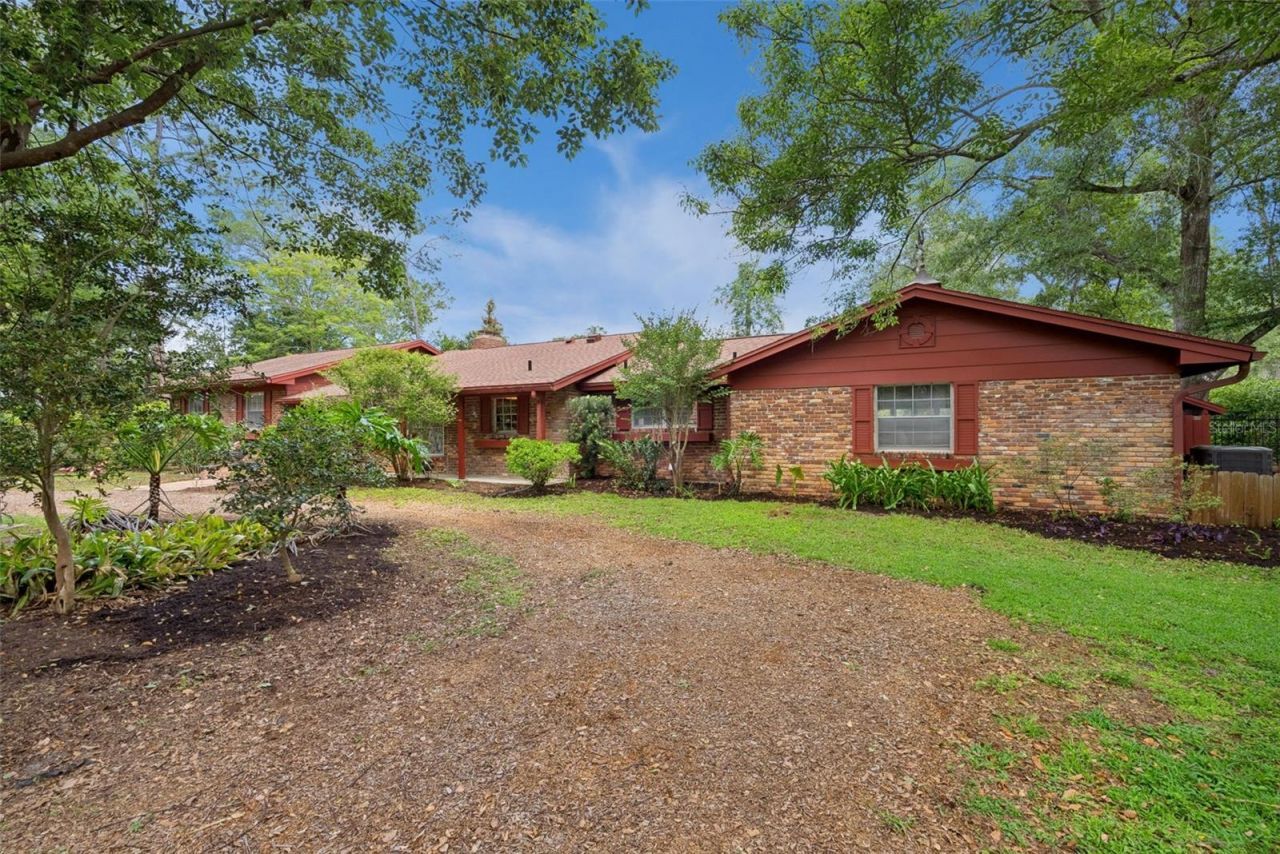 295 Frances Circle, Altamonte Springs, FL 32701 Photo