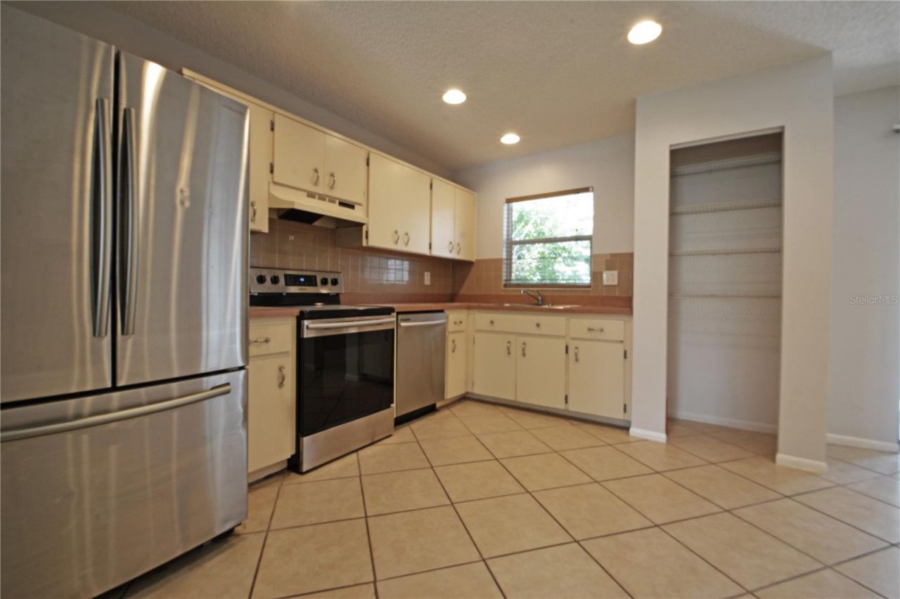 620 Pent Street , Tarpon Springs, FL 34689 Photo