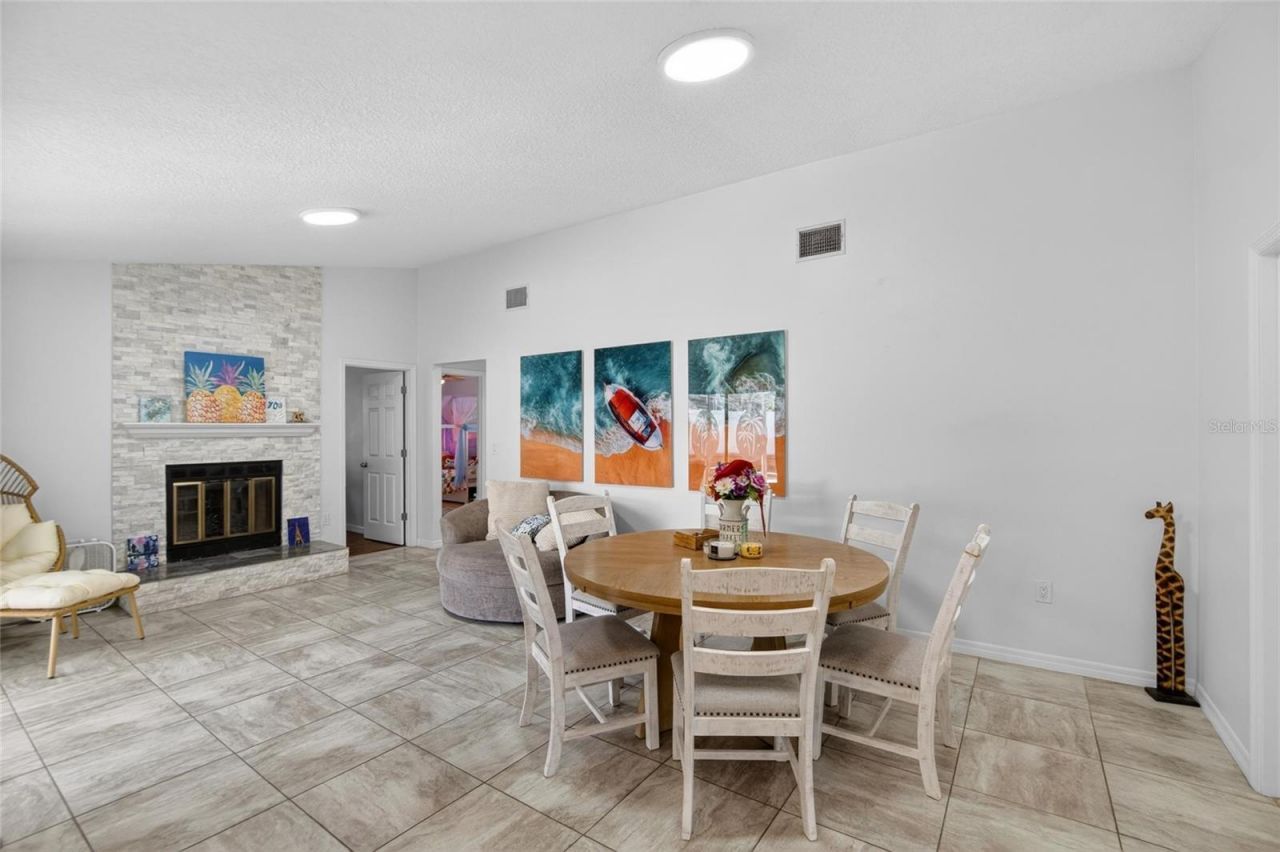 1668 Allens Ridge Drive N, Palm Harbor, FL 34683 Photo
