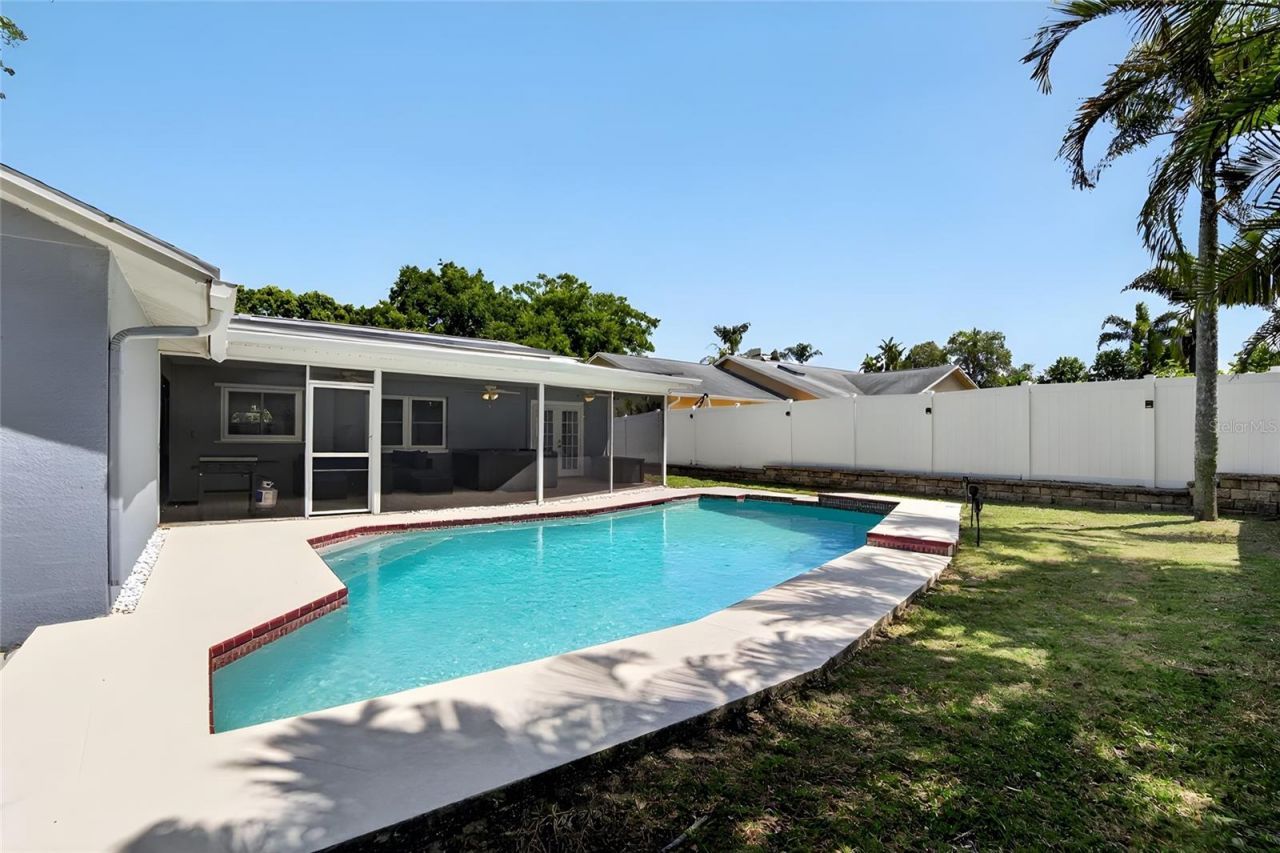 1668 Allens Ridge Drive N, Palm Harbor, FL 34683 Photo