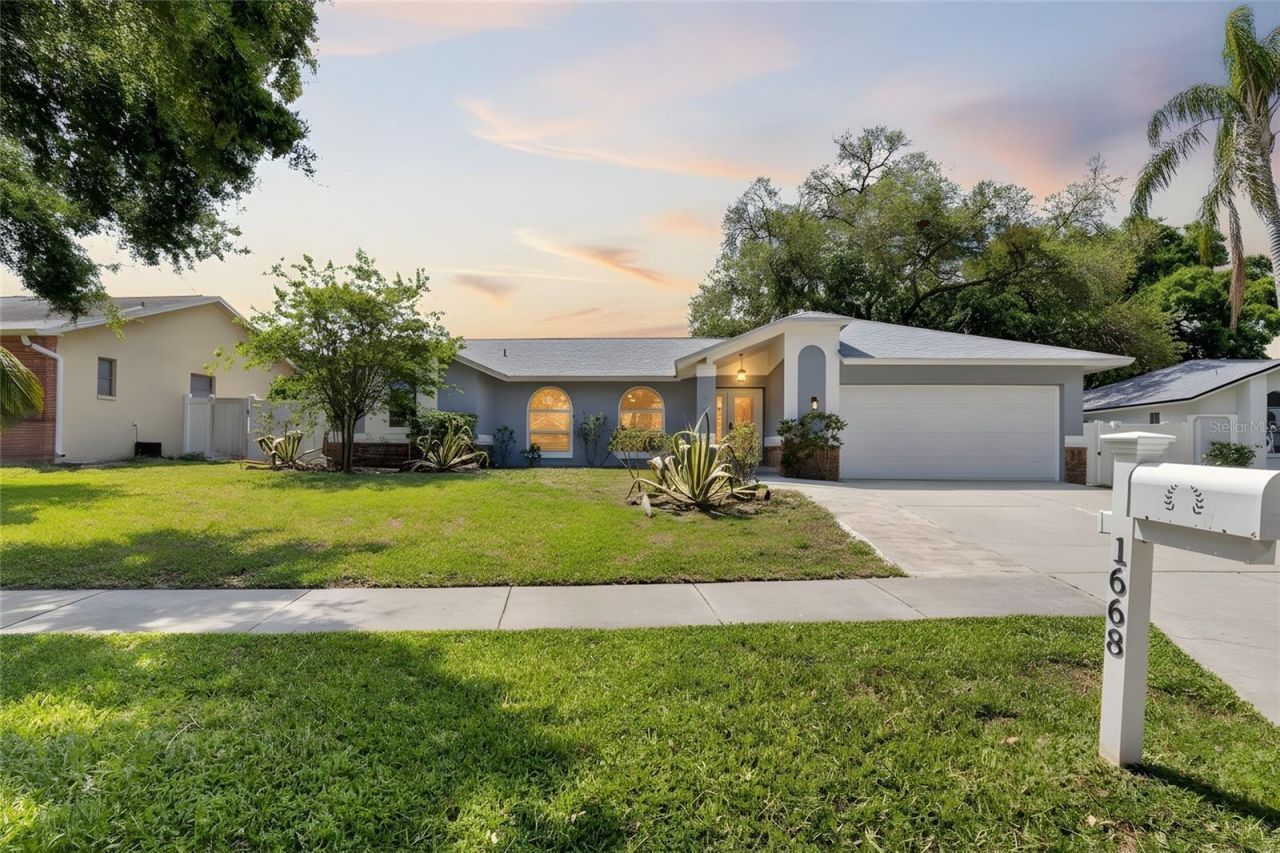 1668 Allens Ridge Drive N, Palm Harbor, FL 34683 Photo