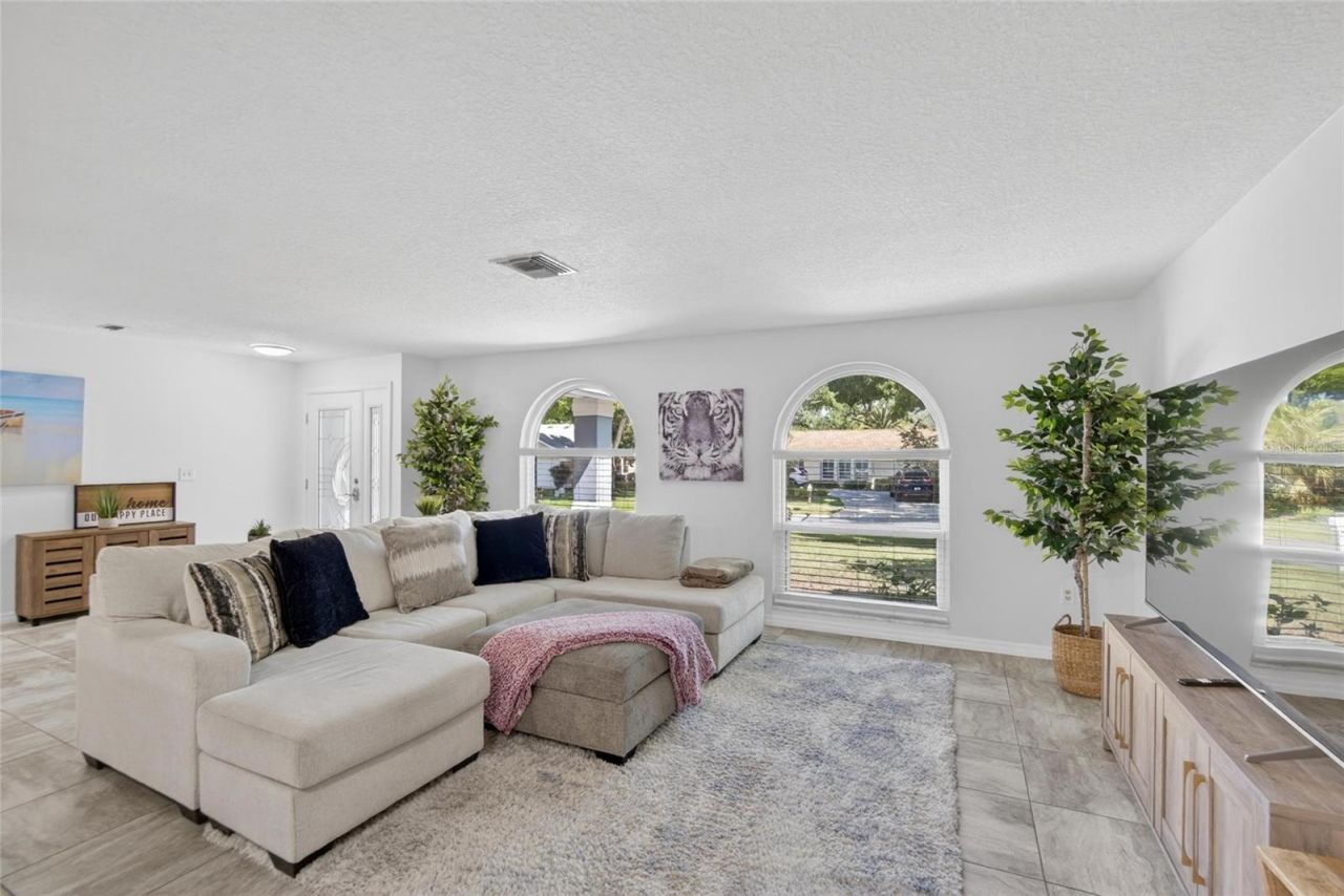 1668 Allens Ridge Drive N, Palm Harbor, FL 34683 Photo