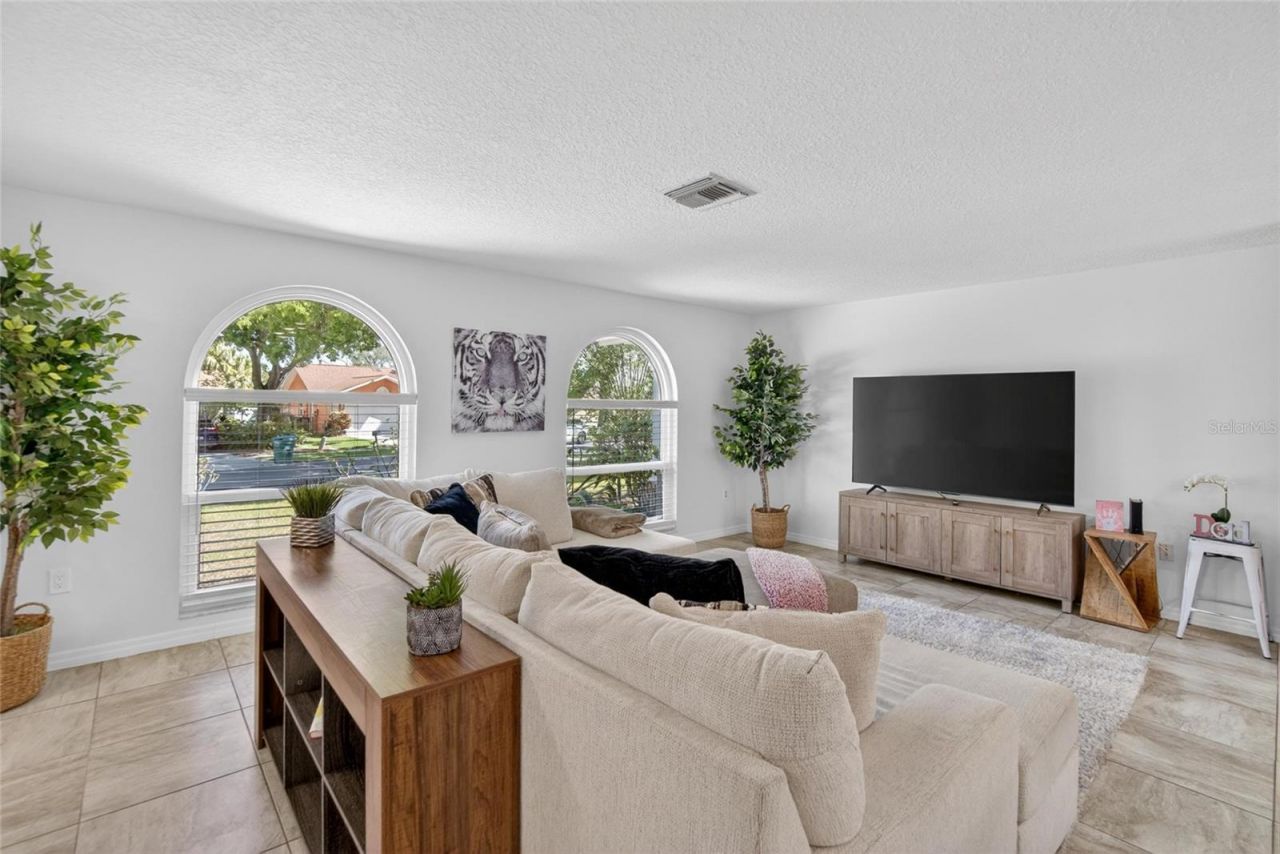 1668 Allens Ridge Drive N, Palm Harbor, FL 34683 Photo