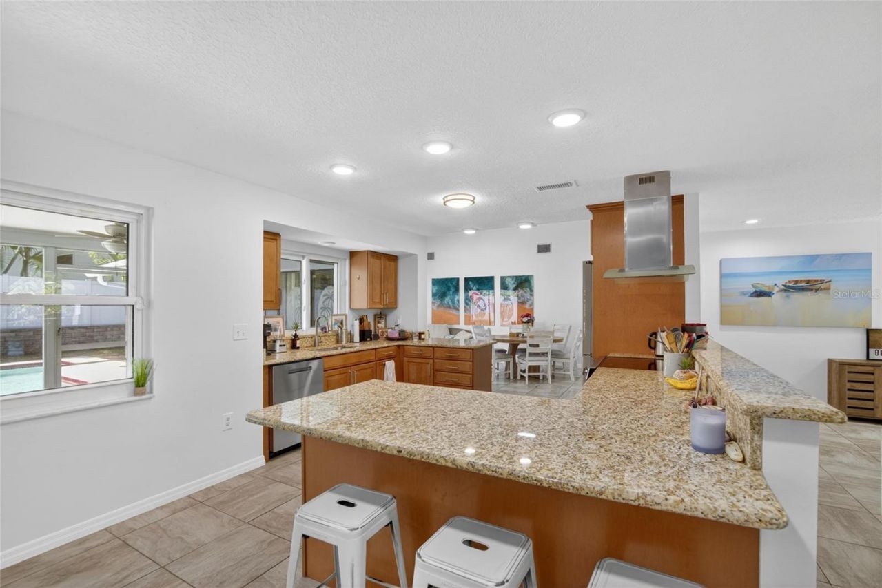 1668 Allens Ridge Drive N, Palm Harbor, FL 34683 Photo