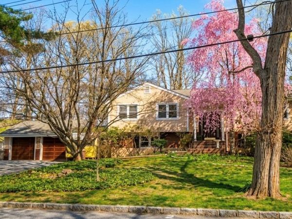 2 Brookwood Road, Bedford, NY 10506