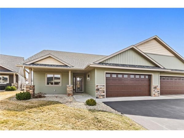 3580 New Castle Drive, River Falls, WI 54022