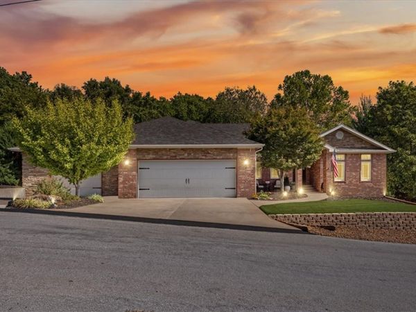 8 Jarrod Drive , Bella Vista, AR 72714