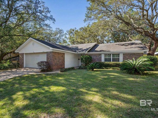 2636 E Old Dobbin Drive, Mobile, AL 36695